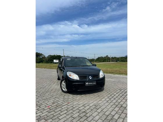 RENAULT SANDERO 1.0 EXPRESSION 16V FLEX 4P MANUAL RENAULT SANDERO 1.0 EXPRESSION 16V FLEX 4P MANUAL